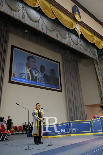 20171115-RMUTT- Get a degree265.jpg